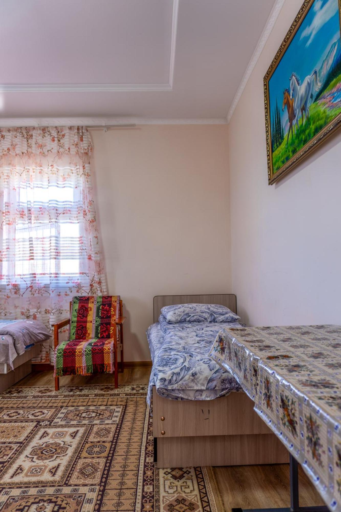 Svetlana Guest House Bokonbayevo ภายนอก รูปภาพ