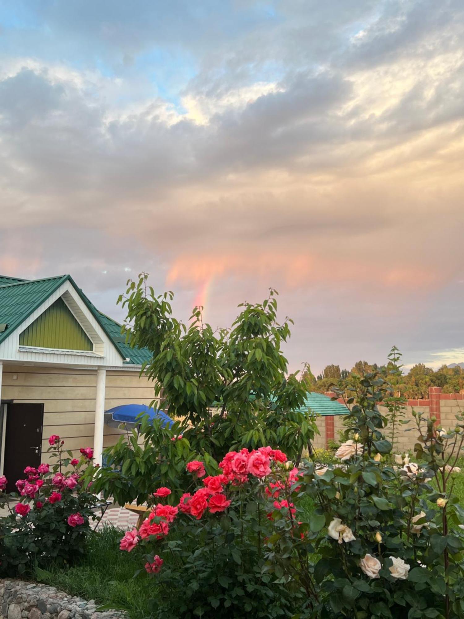 Svetlana Guest House Bokonbayevo ภายนอก รูปภาพ